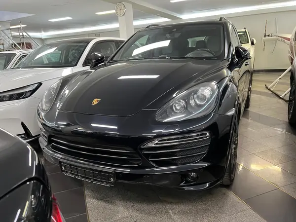 پورشه، کاین