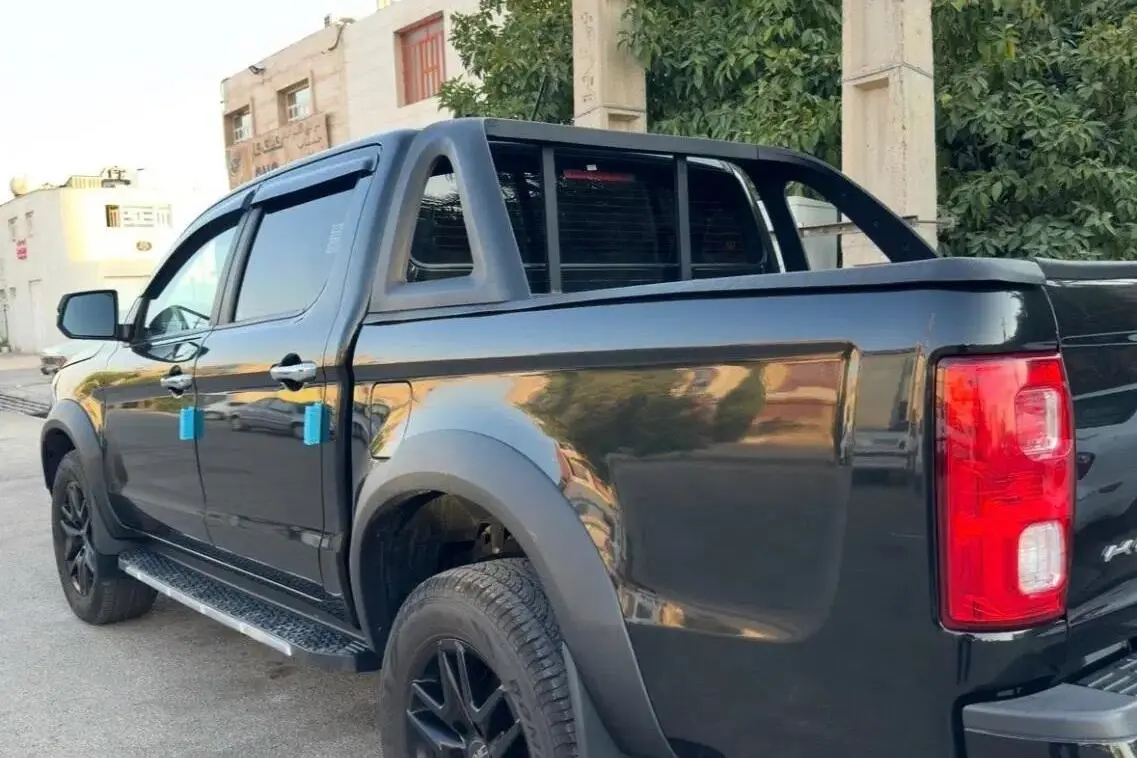 کی ام سی،  T8