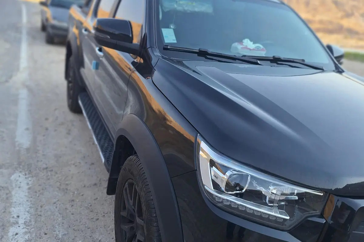 کی ام سی،  T8