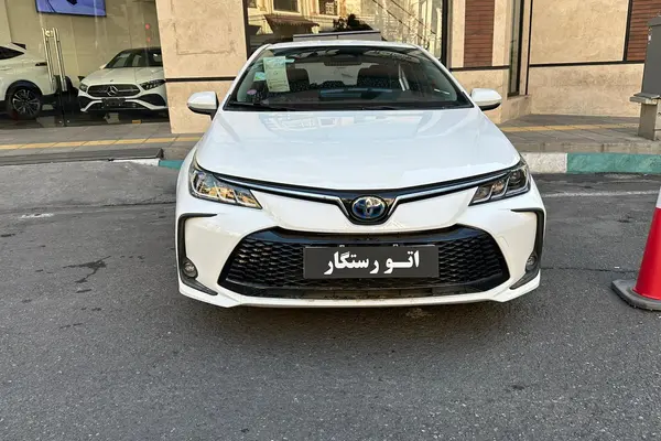 تویوتا، کرولا هیبرید