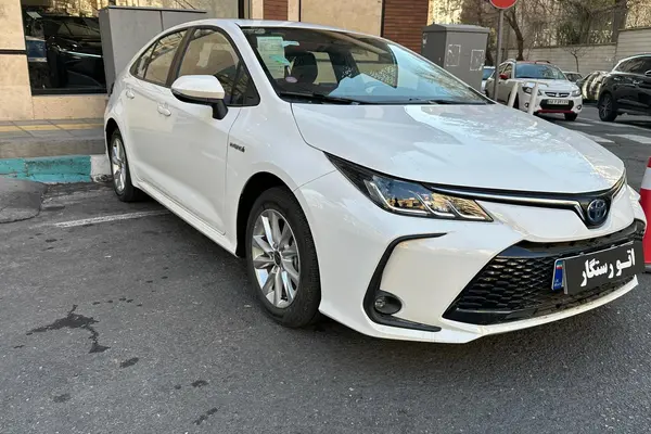 تویوتا، کرولا هیبرید