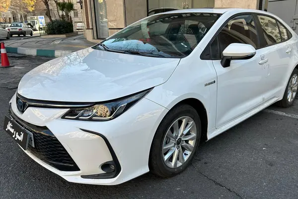 تویوتا، کرولا هیبرید