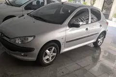 پژو، 206