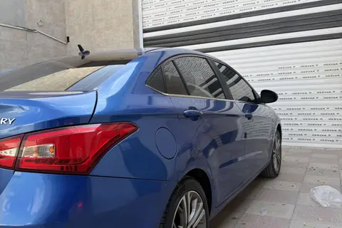 چری، آریزو 5