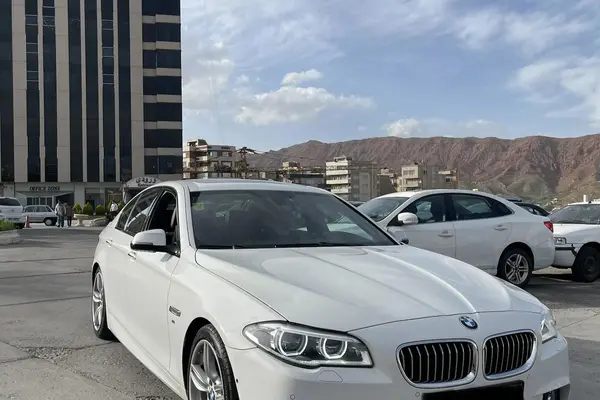 ب ام و  سری 5 سدان