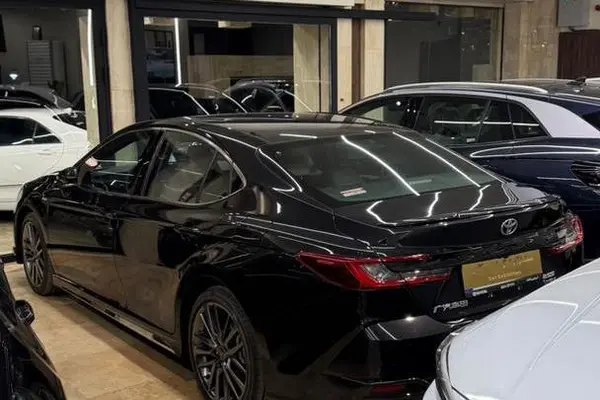 تویوتا، کمری هیبرید