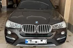 ب ام و، X4