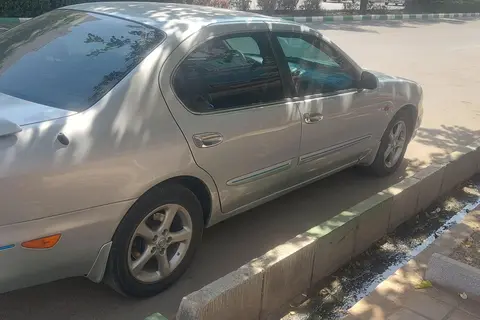 نیسان، ماکسیما