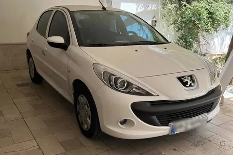 پژو، 207