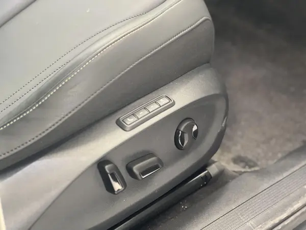 فولکس، آی دی یونیکس