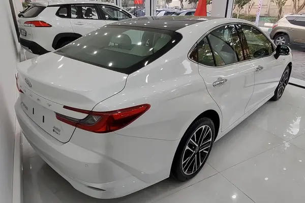 تویوتا، کمری هیبرید