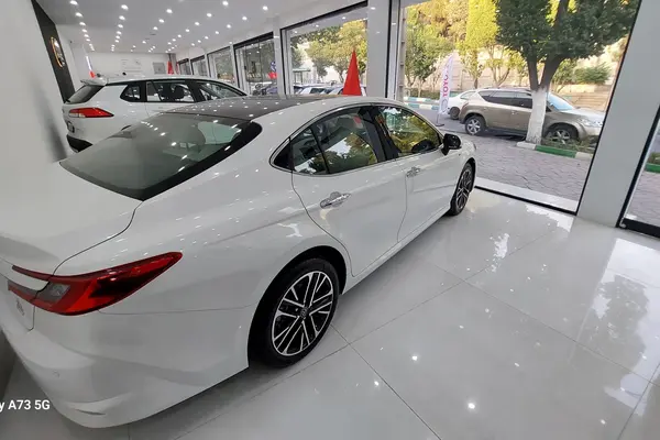 تویوتا، کمری هیبرید