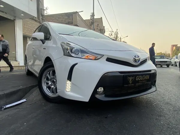 تویوتا، پریوس