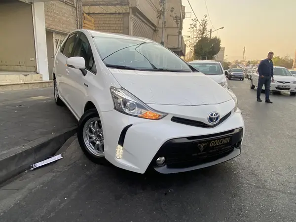 تویوتا، پریوس