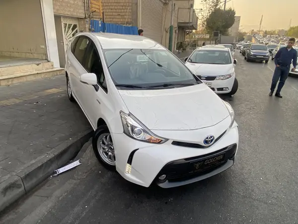 تویوتا، پریوس