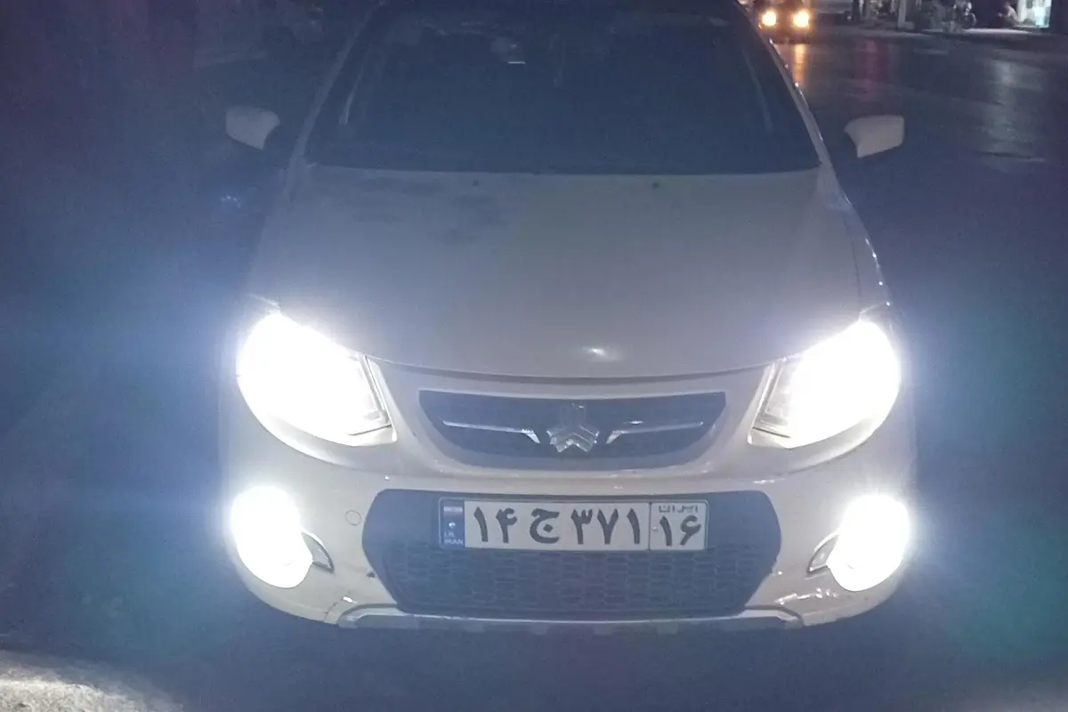کوییک،  دنده ای R