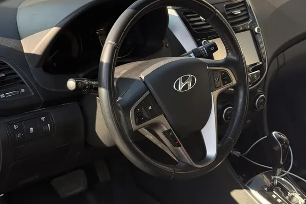 هیوندای، اکسنت (مونتاژ)