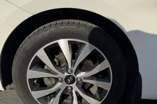 هیوندای، اکسنت (مونتاژ)