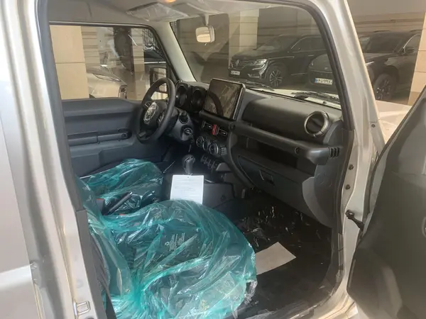 سوزوکی، جیمنی 5 در