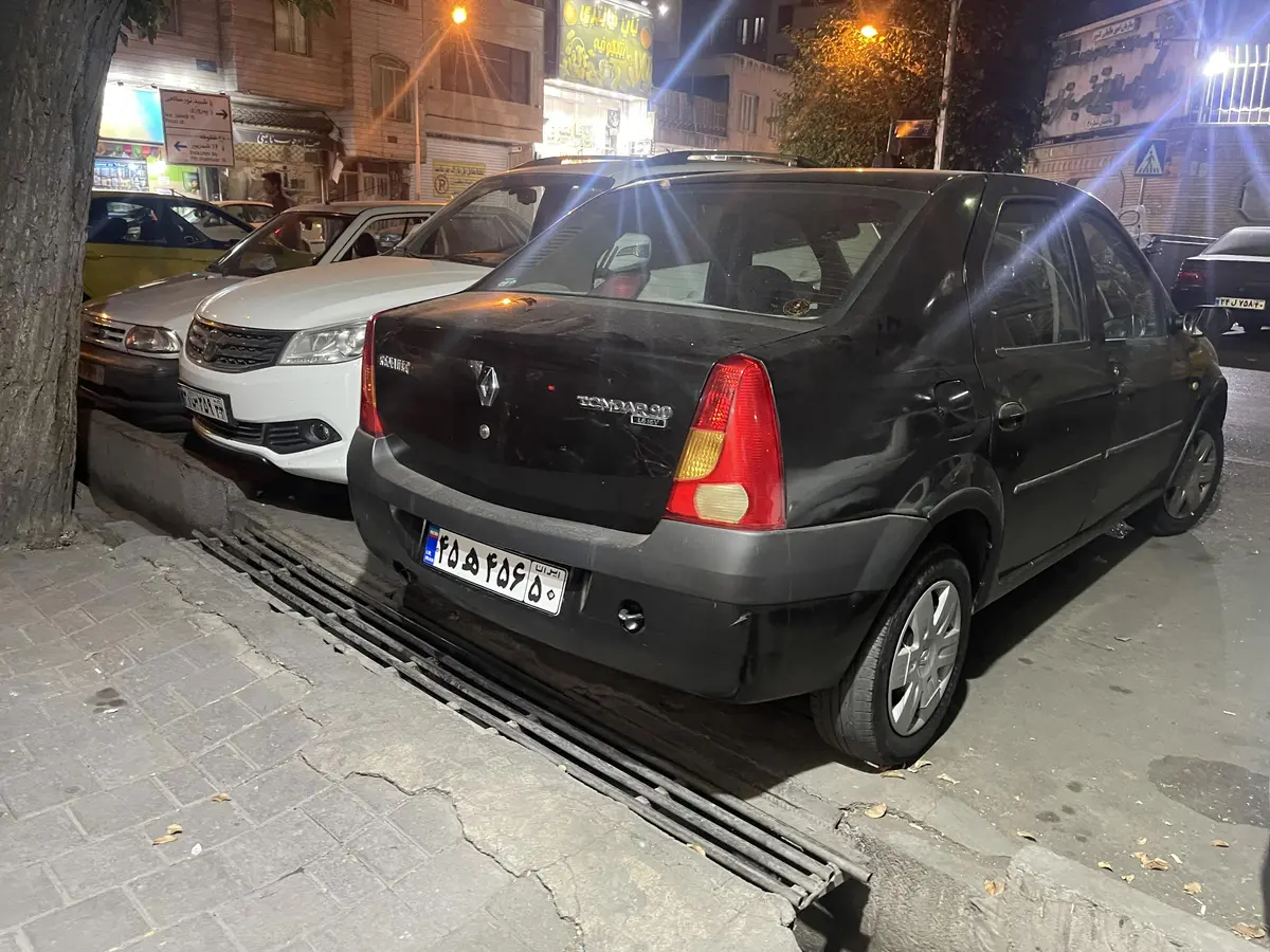 رنو،  تندر 90