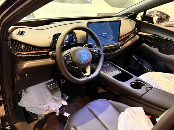 فولکس، آی دی یونیکس