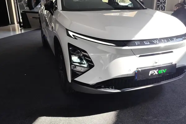 فونیکس، FX EV