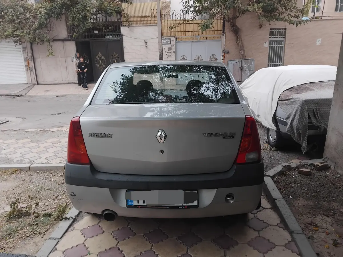 رنو،  تندر 90