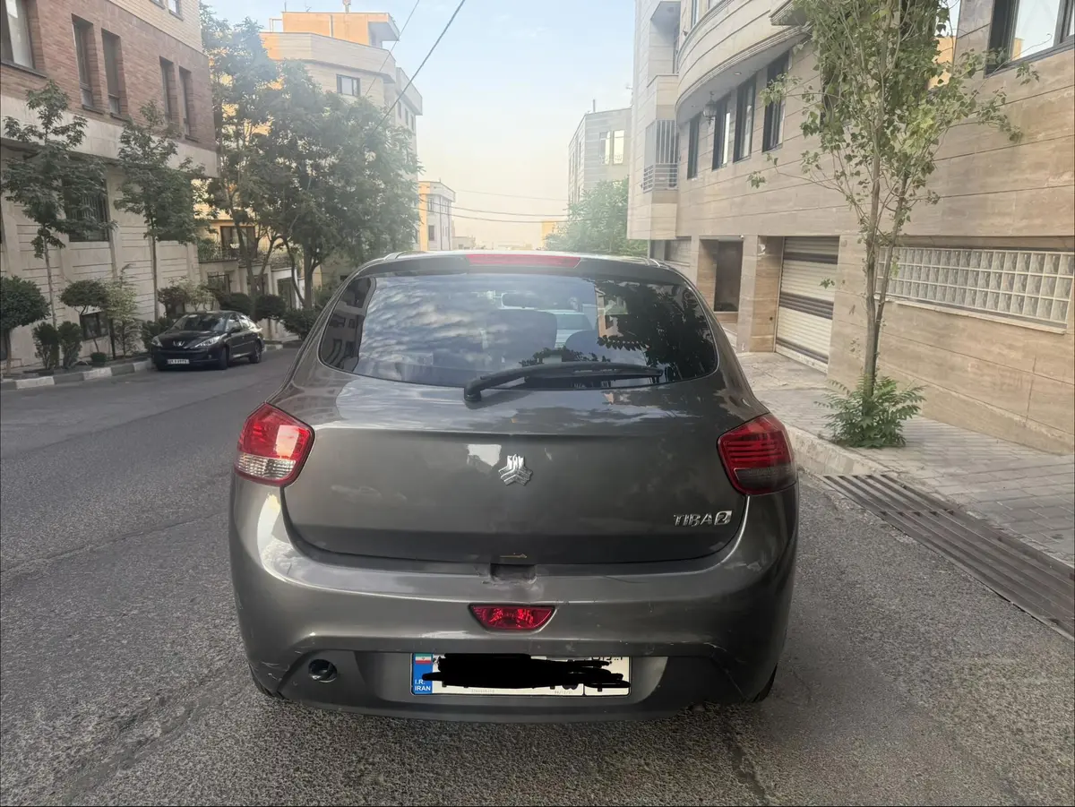 تیبا،  هاچ بک