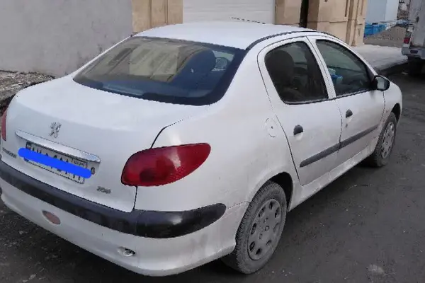 پژو، 206 SD