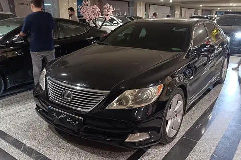 لکسوس، LS
