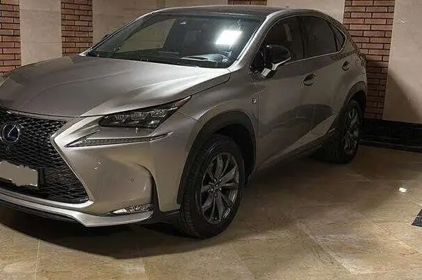 لکسوس، NX هیبرید