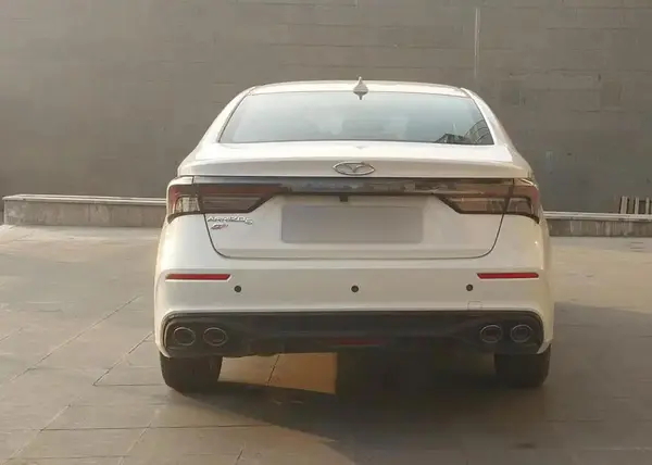 فونیکس، آریزو 6 جی تی (Z6 GT)