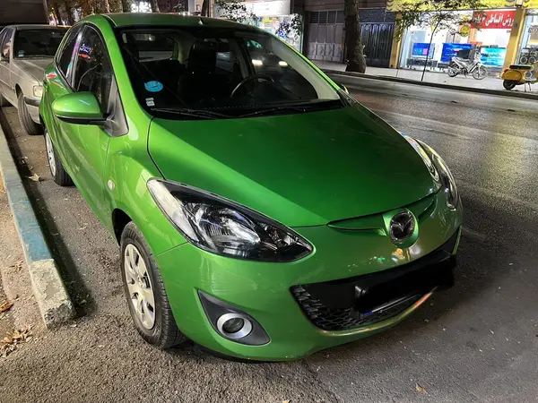 مزدا، 2 هاچ بک