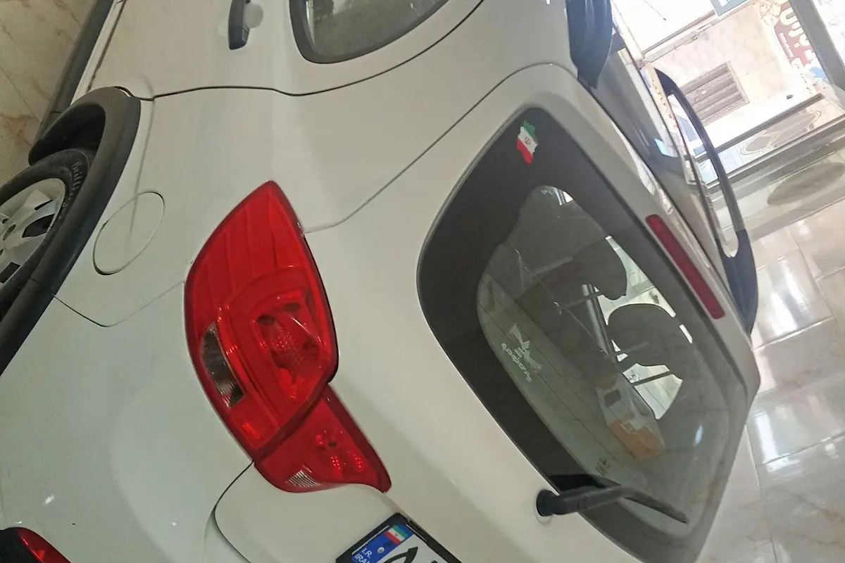 کوییک،  SR