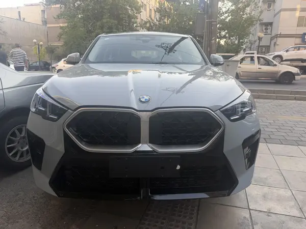 ب ام و  X2
