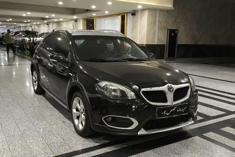 برلیانس، کراس