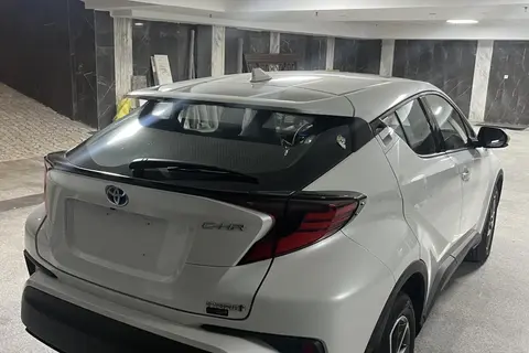 تویوتا، C-HR هیبرید