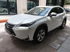 لکسوس، NX