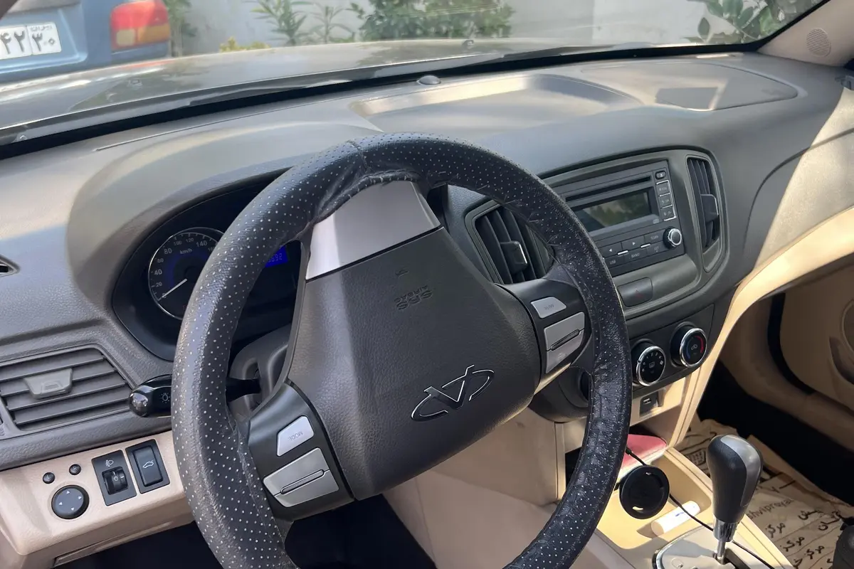 ام وی ام،  550