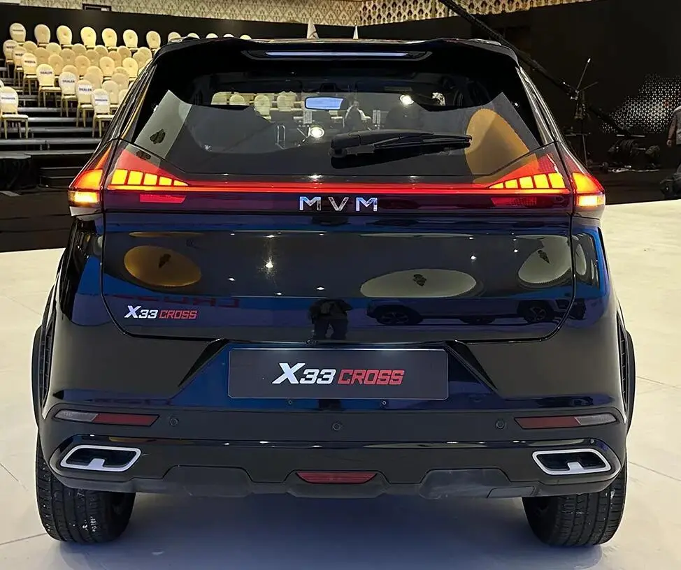 ام وی ام،  X33 کراس