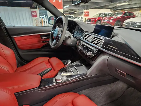 ب ام و، سری 3 سدان