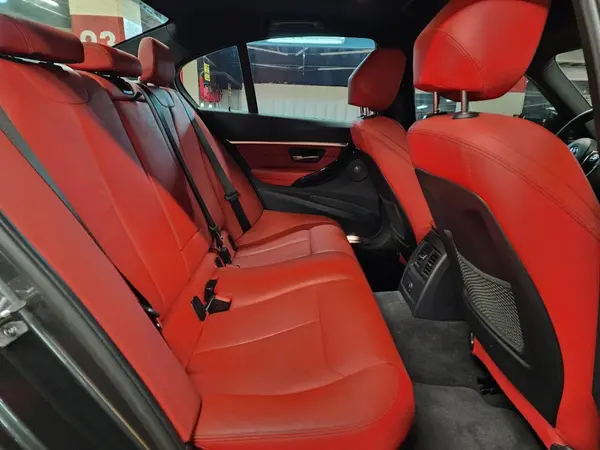 ب ام و، سری 3 سدان