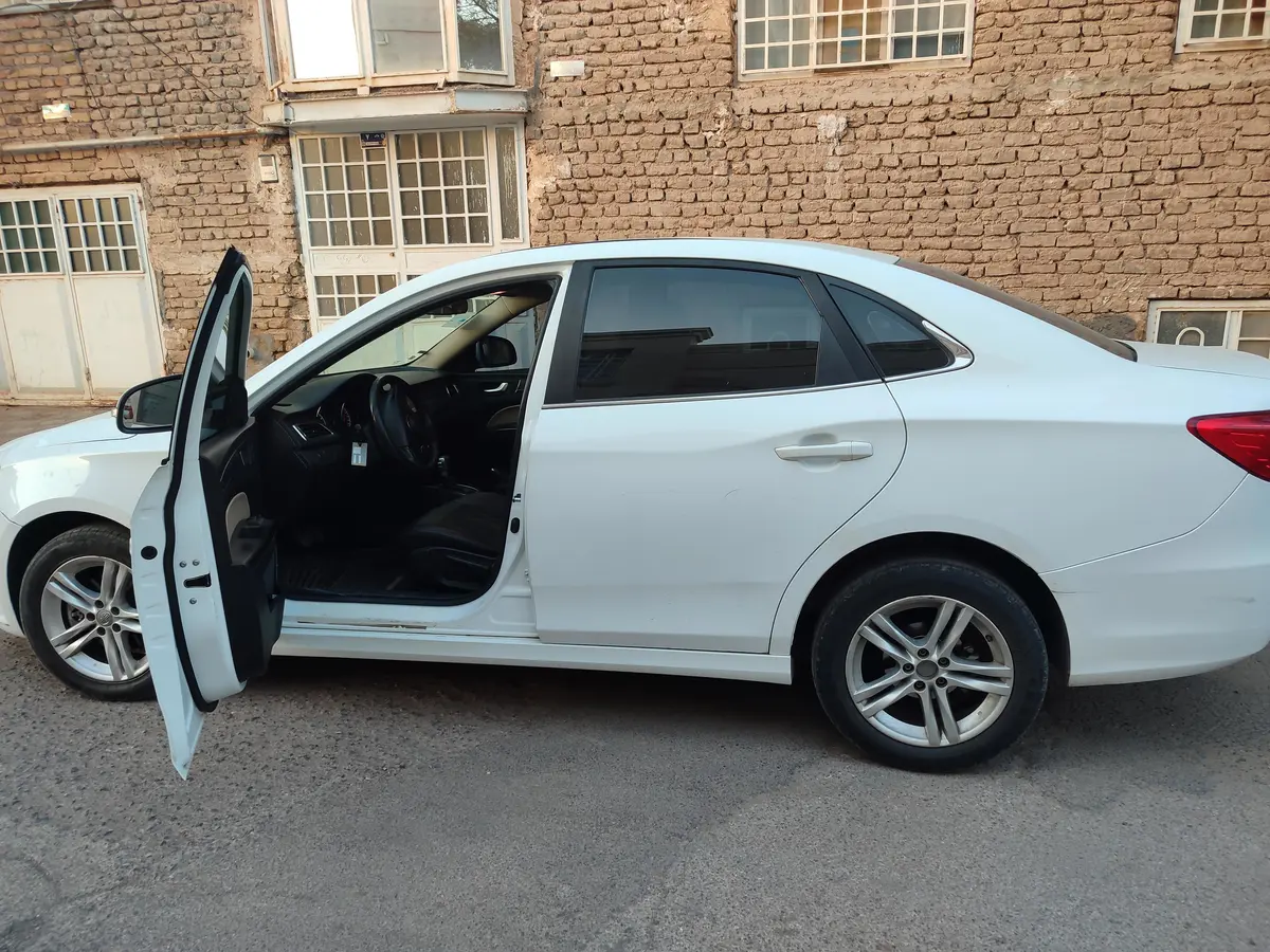 بسترن،  B30