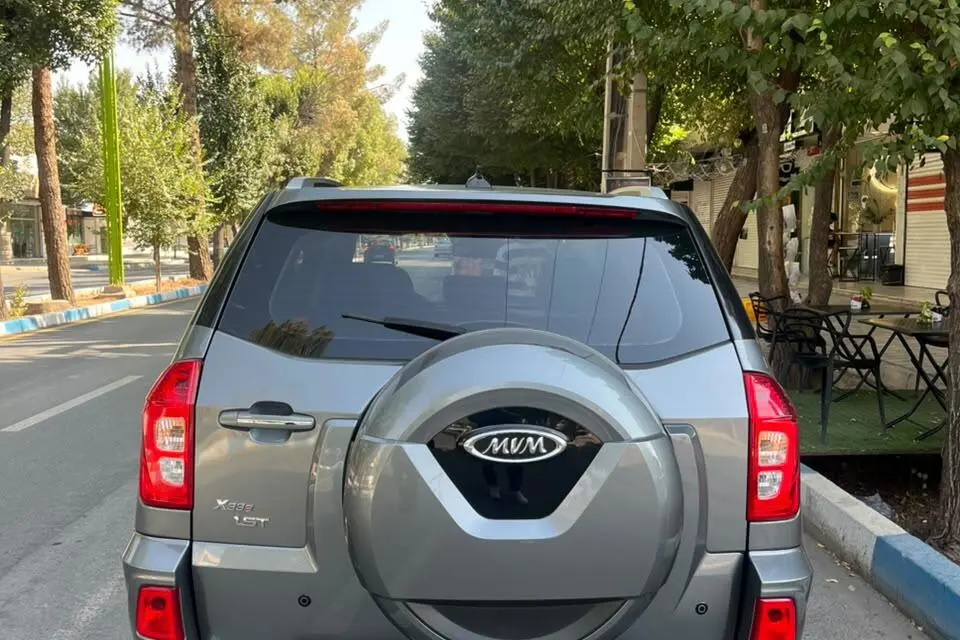ام وی ام،  X33 S