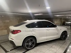 ب ام و، X4