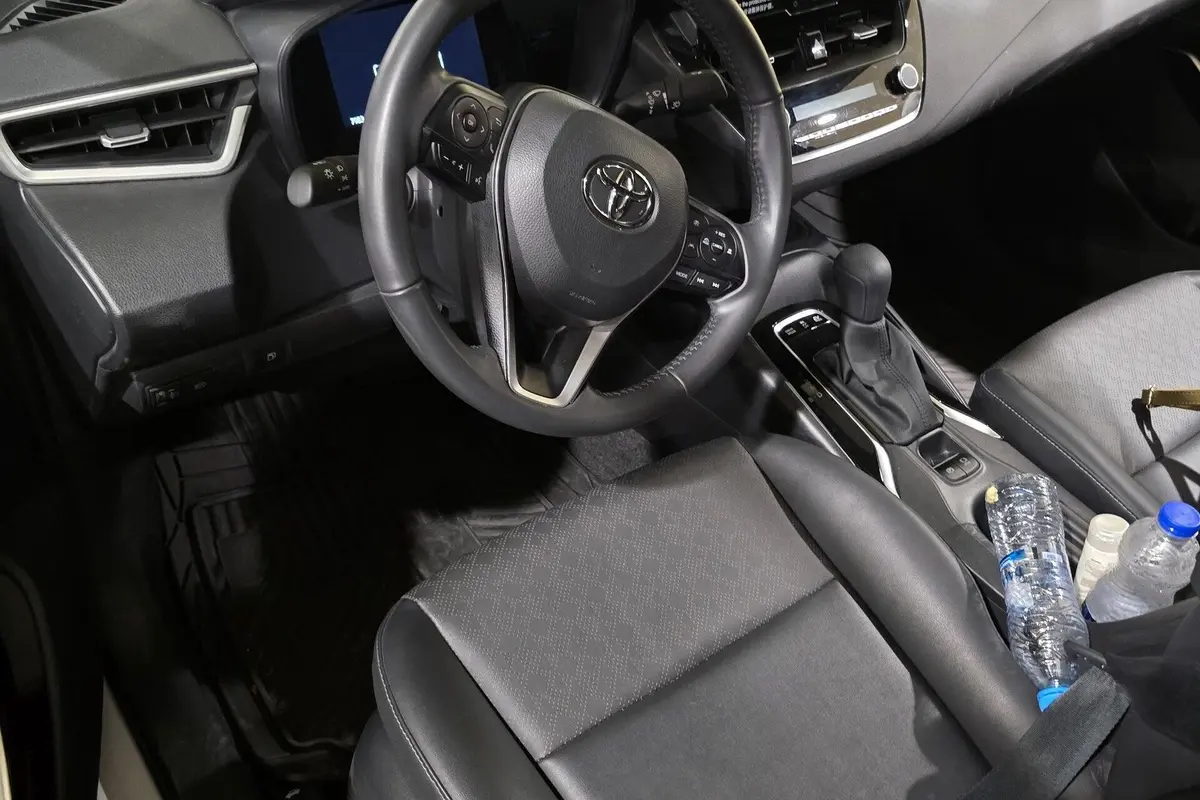 تویوتا،  کرولا هیبرید