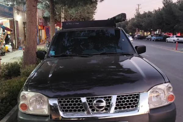 نیسان، رونیز