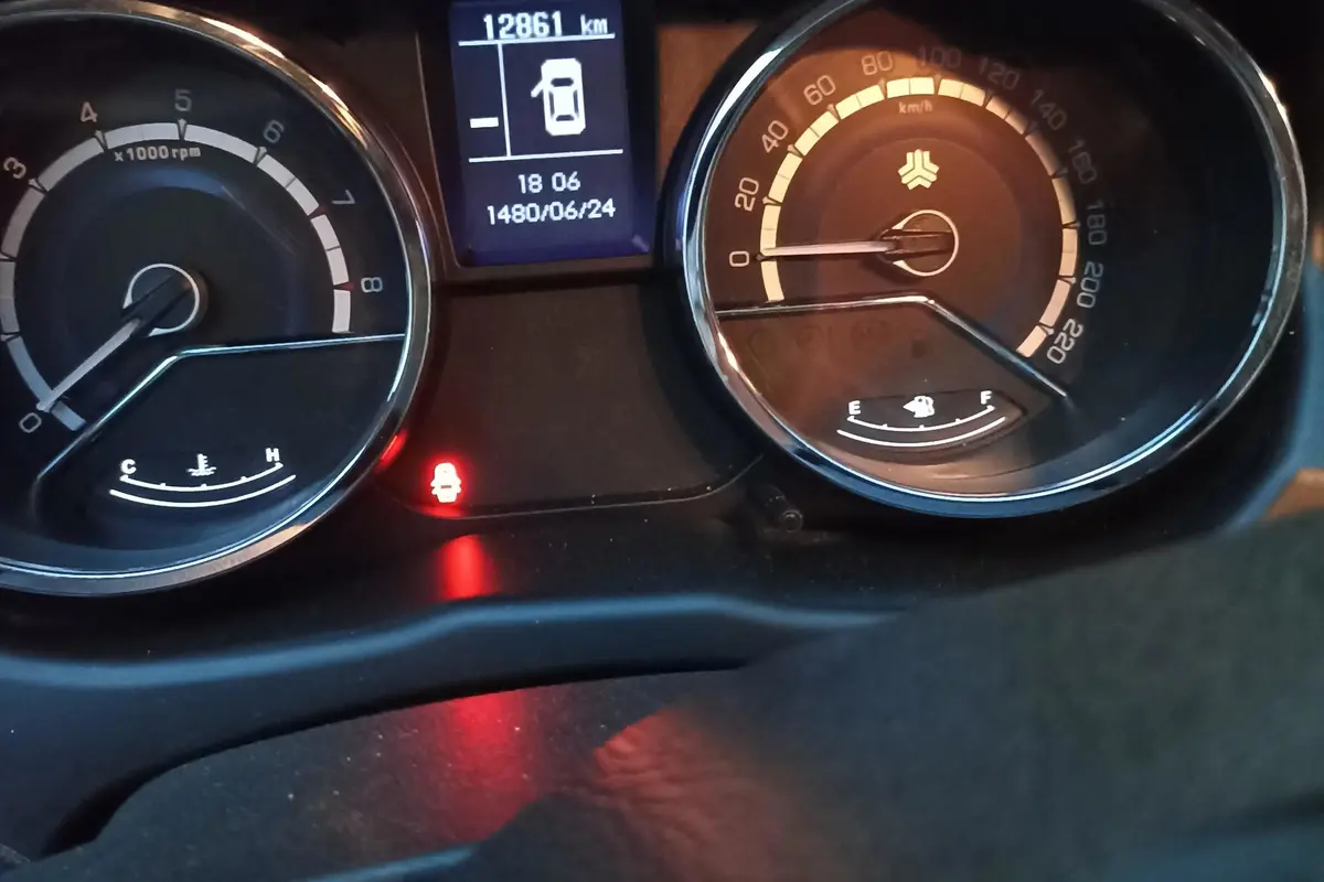 شاهین،  اتوماتیک CVT