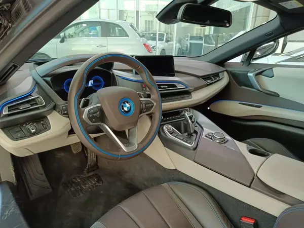 ب ام و، سری i