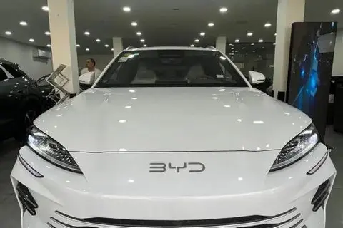 بی وای دی، سانگ پلاس DMi